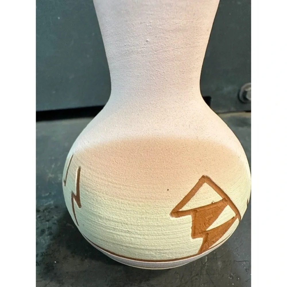 Sun Fox Southwestern Pottery Bud Vase Hand Etched Pink Yellow Geometric 4.5 Inch